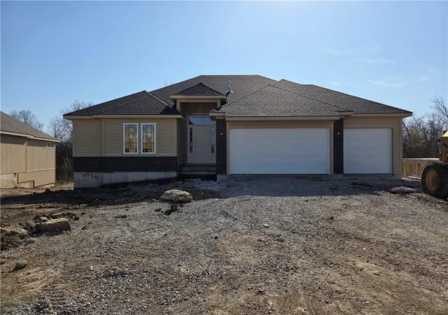 5th image of 16946 S Illusion St, Olathe, KS 66062 | MLS# 2608589