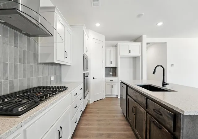 Photo 1 of Single family home for sale at 1717 Nw 105th Terrace, Kansas City, MO 64155 | MLS# 2608592 | Listing updated on 2026-03-23
