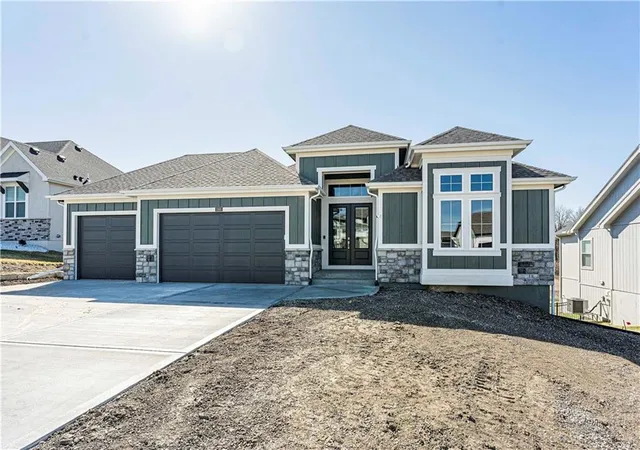 3rd image of 8508 Nw 90Th Ter, Kansas City, MO 64153 | MLS# 2608601