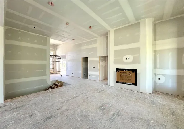Photo 3 of Single family home for sale at 8508 NW 90th Terrace, Kansas City, MO 64153 | MLS# 2608601 | Listing updated on 2026-10-11