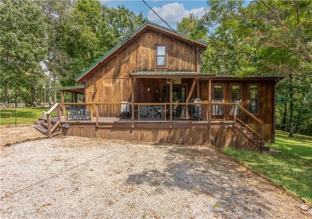 2nd image of 29553 Paradise Dr, Warsaw, MO 65355 | MLS# 2608622