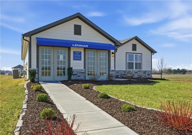 Photo 1 of Single family home for sale at 20385 W 193rd Lane, Spring Hill, KS 66083 | MLS# 2608685 | Listing updated on 2026-10-08