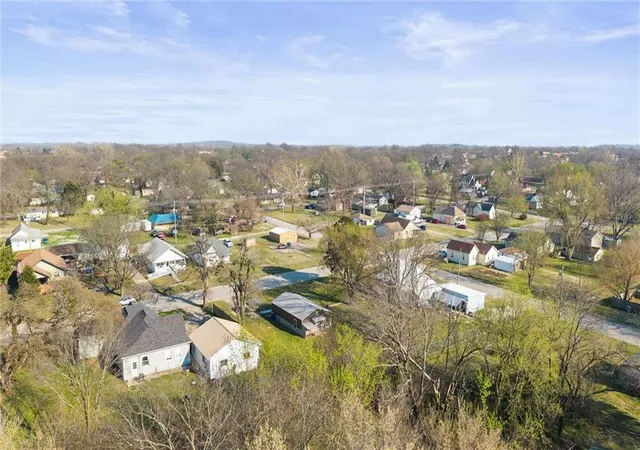 Photo 29 of Sale Pending at 609 N Wood St, Caney, KS 67333 | MLS# 2608721 | Listing updated on 2026-09-20