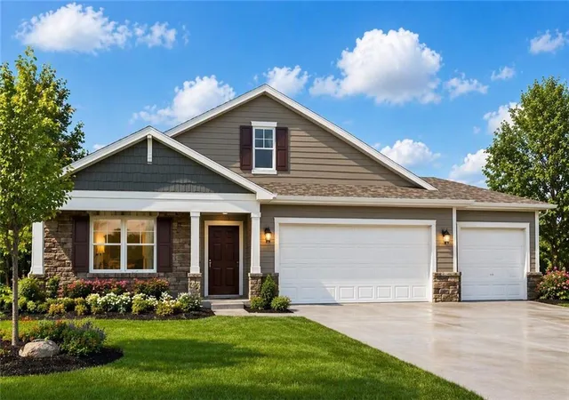 1st image of 17800 Green Rd, Gardner, KS 66030 | MLS# 2608766