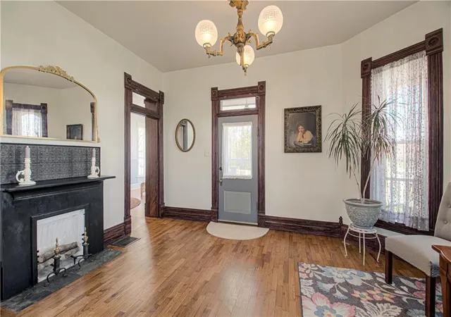 5th image of 225 Groom St, Liberty, MO 64068 | MLS# 2608797