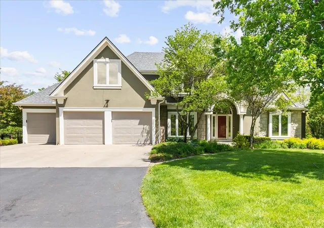Photo 4 of Single family home for sale at 12406 NE 172nd Street, Kearney, MO 64060 | MLS# 2608907 | Listing updated on 2026-08-17