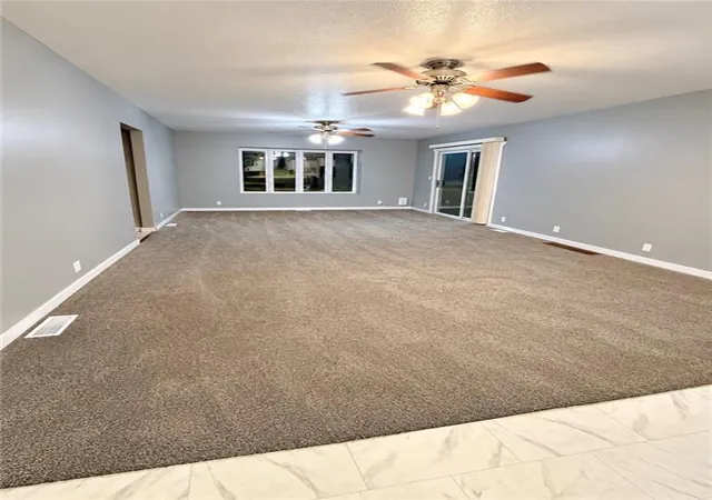 Photo 3 of Single family home for sale at 419 W 12th Street, Maryville, MO 64468 | MLS# 2609007 | Listing updated on 2026-09-14