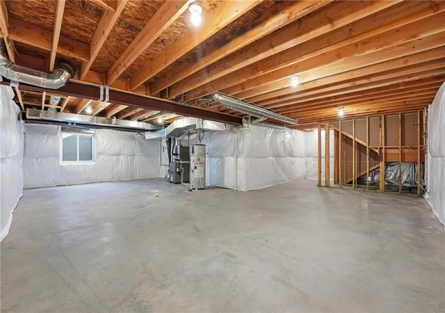 11th image of 355 Sw Chavis Dr, Lees Summit, MO 64064 | MLS# 2609059