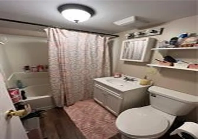 Listing Photo 2 - Condo for sale in building located at 3004 N & 3006 10th St, Saint Joseph, MO 64505 - Unit #