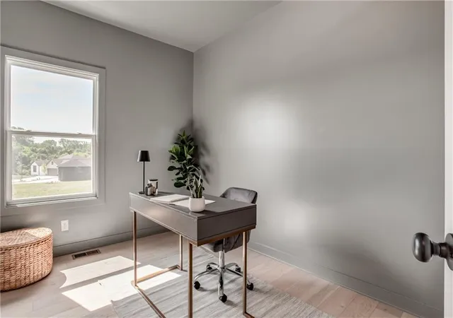 Photo 4 of Single family home for sale at 2604 NE Crestview St, Grain Valley, MO 64029 | MLS# 2609199 | Listing updated on 2026-08-23