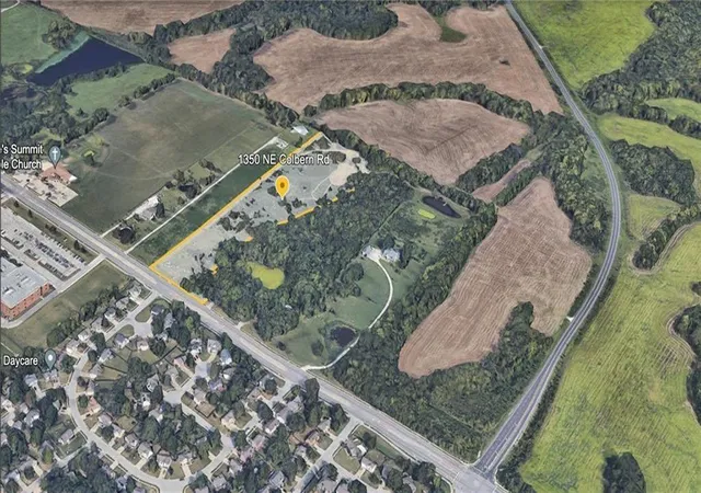 4th image of 1350 Ne Colbern Rd, Lees Summit, MO 64086 | MLS# 2609236