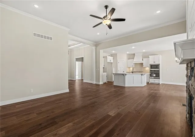 Photo 5 of Single family home for sale at 6934 NE 102nd Street, Kansas City, MO 64156 | MLS# 2609274 | Listing updated on 2026-08-28