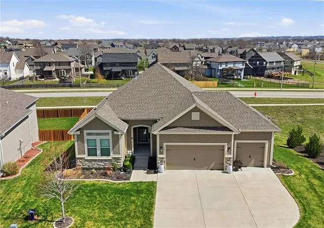 Homes for sale in Kansas City, MO | 7301 Ne 108Th Ter, Kansas City, MO 64156 | MLS# 2609329