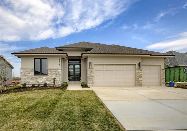Photo 1 of Sale Pending at 13626 Granada Dr, Overland Park, KS 66224 | MLS# 2609339 | Listing updated on 2026-05-27