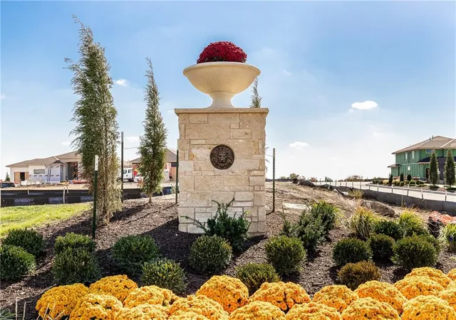 Photo 36 of Sale Pending at 13626 Granada Dr, Overland Park, KS 66224 | MLS# 2609339 | Listing updated on 2026-05-27