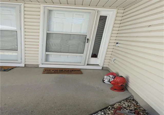 5th image of 1415 Se Norwood Dr, Lees Summit, MO 64081 | MLS# 2609374