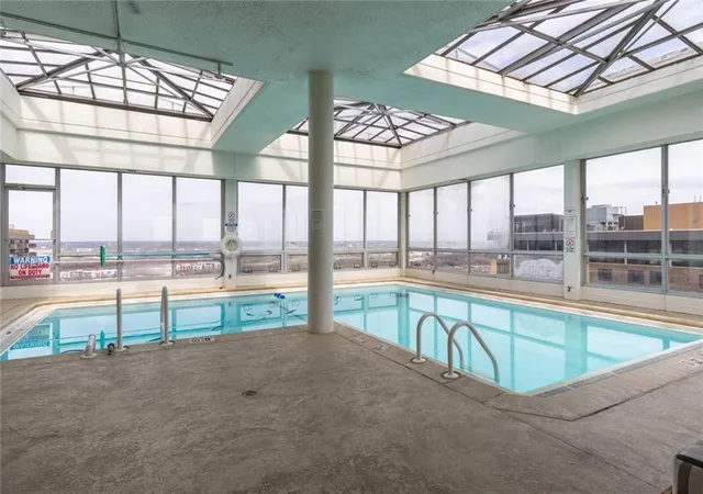 Homes for sale in Kansas City, MO | 600 E 8th St St #3T, Kansas City, MO 64106 | MLS# 2609392