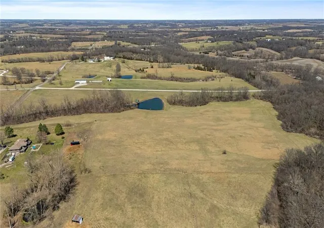 Homes for sale in Stewartsville, MO | 9881 Nw 365Th Rd, Stewartsville, MO 64490 | MLS# 2609588