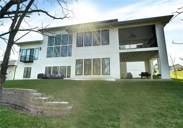 61st image of 21384 W 93 Ct, Lenexa, KS 66220 | MLS# 2609596