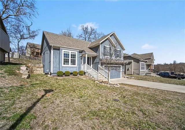 2nd image of 11224 Cernech Rd, Kansas City, KS 66109 | MLS# 2609632