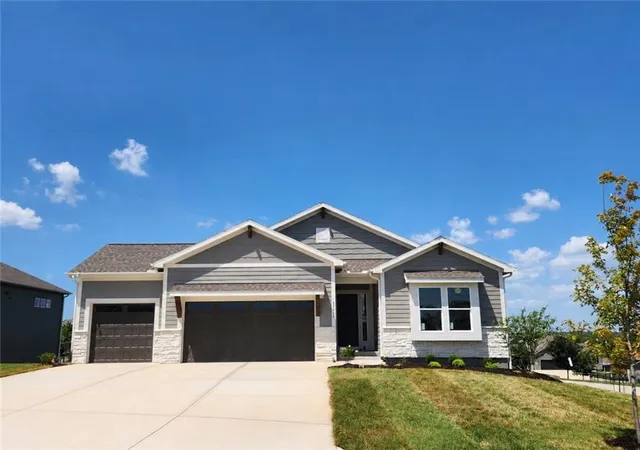 1st image of 24908 W 145th St, Olathe, KS 66061 | MLS# 2609801