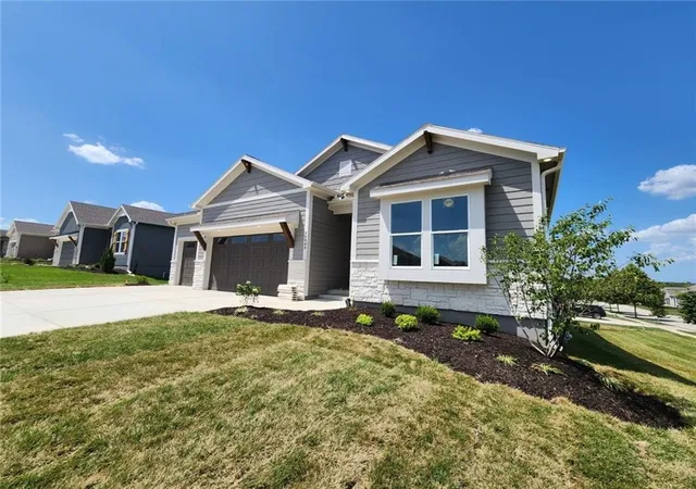 3rd image of 24908 W 145th Street, Olathe, KS 66061 | MLS# 2609801