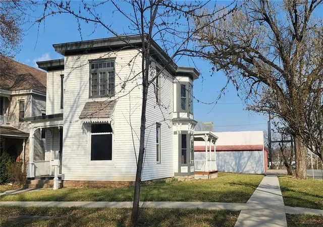 Homes for sale in Fort Scott, KS | 523 S Judson St, Fort Scott, KS 66701 | MLS# 2609811