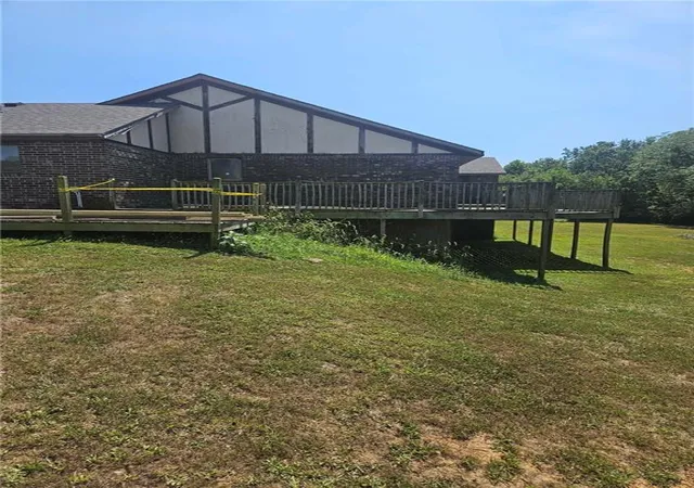 Photo 5 of Single family home for sale at 25410 High Dr, Excelsior Springs, MO 64024 | MLS# 2609873 | Listing updated on 2026-08-31