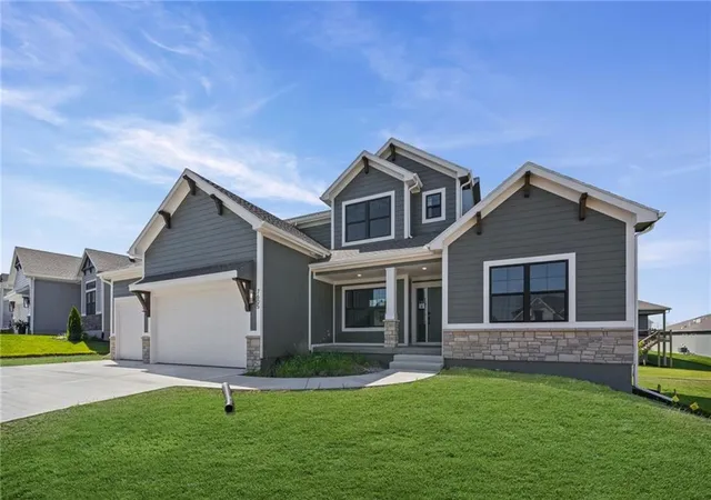 1st image of 7605 Ne 103rd Ter, Kansas City, MO 64157 | MLS# 2609945