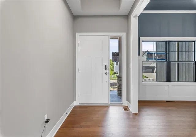 Photo 3 of Sale Pending at 7605 NE 103rd Terrace, Kansas City, MO 64157 | MLS# 2609945 | Listing updated on 2026-08-11