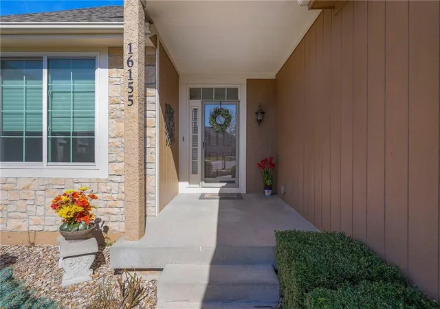 Photo 3 of Single family home for sale at 16155 S Harbinger St, Olathe, KS 66062 | MLS# 2609992 | Listing updated on 2026-04-10