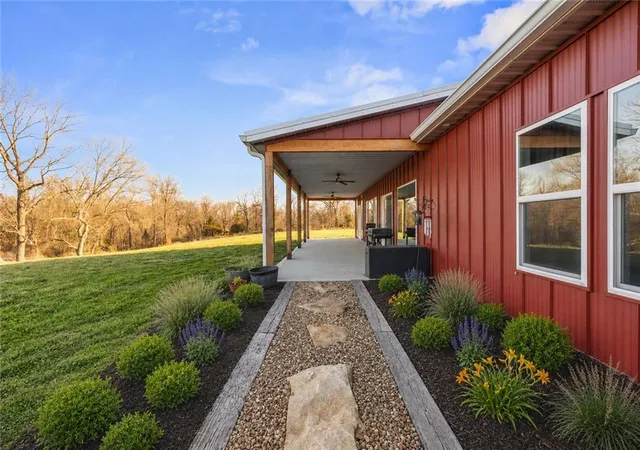 Homes for sale in Odessa, MO | 6404 Gracie Ln, Odessa, MO 64076 | MLS# 2610020