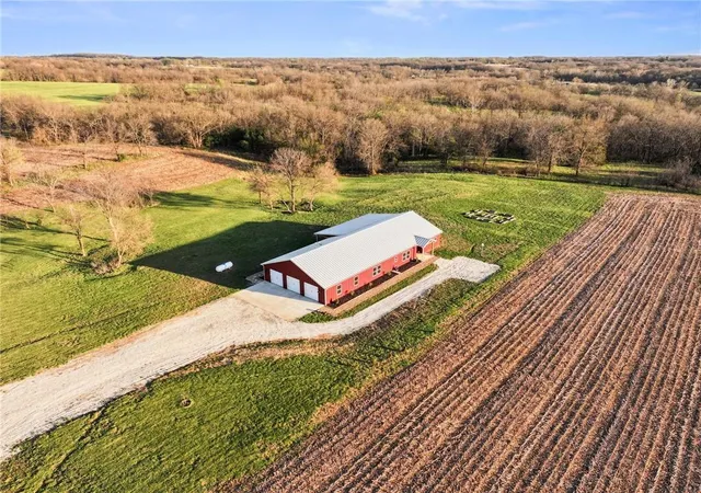 Homes for sale in Odessa, MO | 6404 Gracie Ln, Odessa, MO 64076 | MLS# 2610020