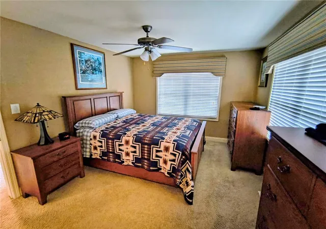 2nd image of 1108 W 46Th St, Kansas City, MO 64112