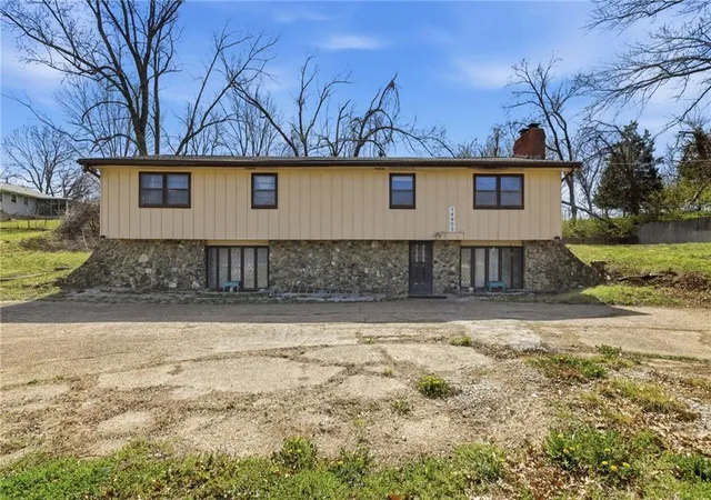 Photo 1 of Single family home for sale at 14903 E Kentucky Rd, Independence, MO 64050 | MLS# 2610097 | Listing updated on 2026-09-19