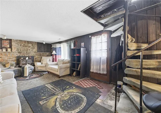 Photo 3 of Single family home for sale at 14903 E Kentucky Rd, Independence, MO 64050 | MLS# 2610097 | Listing updated on 2026-09-19