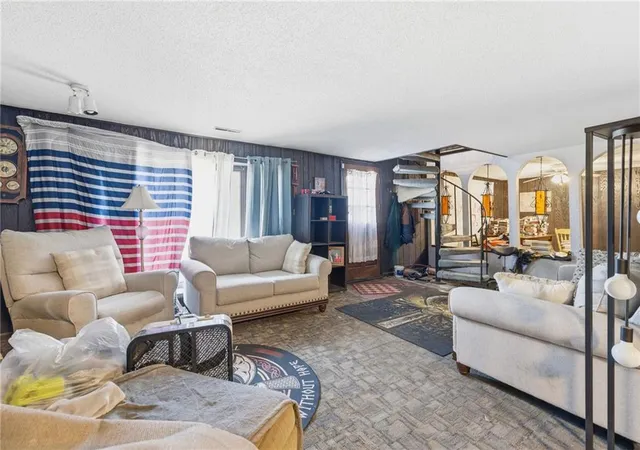 Photo 4 of Single family home for sale at 14903 E Kentucky Rd, Independence, MO 64050 | MLS# 2610097 | Listing updated on 2026-09-19