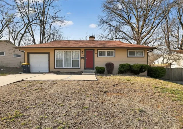 Photo 1 of Sale Pending at 11104 Bristol Ter, Kansas City, MO 64134 | MLS# 2610112 | Listing updated on 2026-10-09