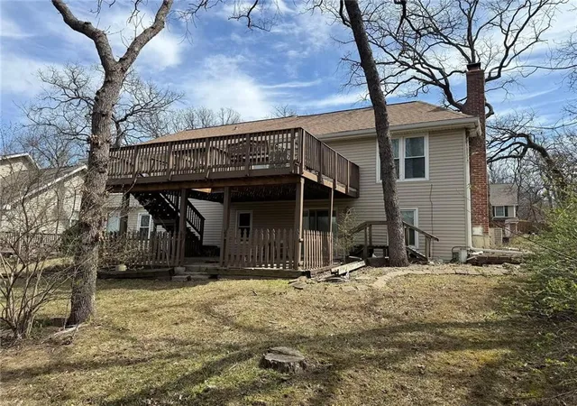 Homes for sale in Shawnee, KS | 6926 Albervan St, Shawnee, KS 66216 | MLS# 2610116
