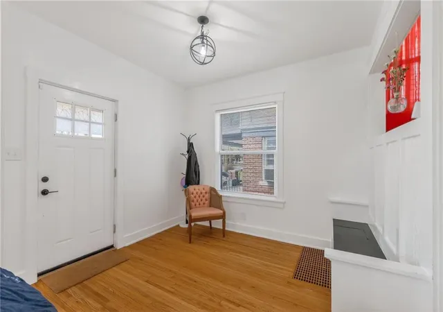 Photo 5 of Single family home for sale at 3232 E 28th Street, Kansas City, MO 64128 | MLS# 2610168 | Listing updated on 2026-08-12