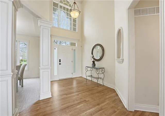 4th image of 6205 Nw 101St St, Kansas City, MO 64154 | MLS# 2610212