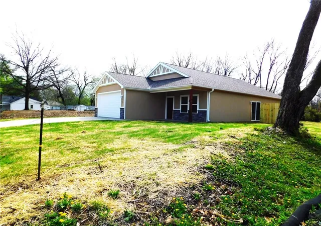 1st image of 507 W 3rd St, Holden, MO 64040 | MLS# 2610254