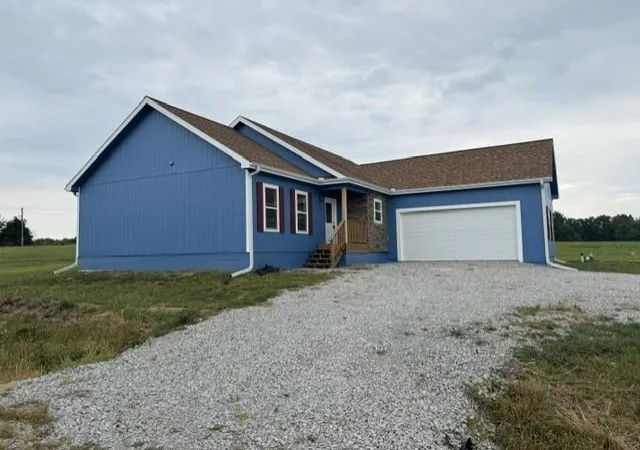 Photo 3 of Single family home for sale at 1881 Lake Viking Ter, Gallatin, MO 64640 | MLS# 2610321 | Listing updated on 2026-08-09