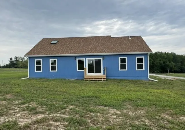 Photo 4 of Single family home for sale at 1881 Lake Viking Ter, Gallatin, MO 64640 | MLS# 2610321 | Listing updated on 2026-08-09