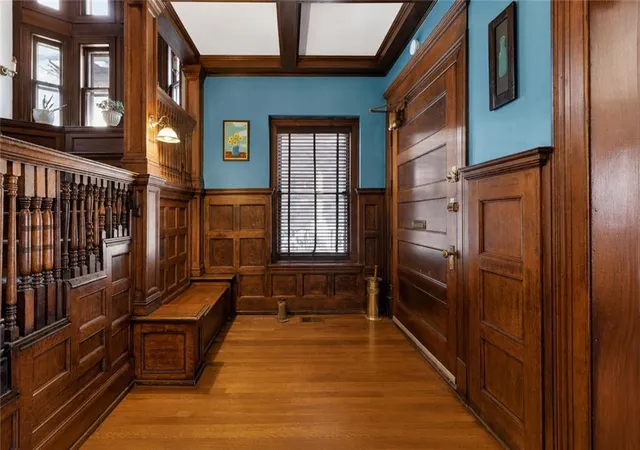 5th image of 1734 Jefferson St, Kansas City, MO 64108 | MLS# 2610419