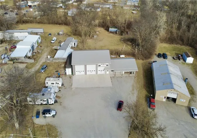Photo 2 of Single family home for sale at 1744 Oklahoma Ave, Trenton, MO 64683 | MLS# 2610630 | Listing updated on 2026-08-13
