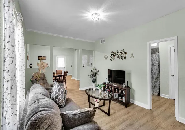 Photo 4 of Single family home for sale at 6225 E 10th And 6227 St, Kansas City, MO 64126 | MLS# 2610652 | Listing updated on 2026-06-04