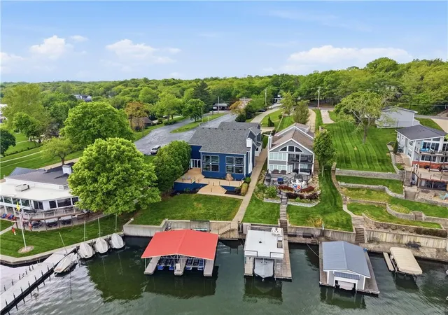 1st image of 70 M St, Lake Lotawana, MO 64086 | MLS# 2610697