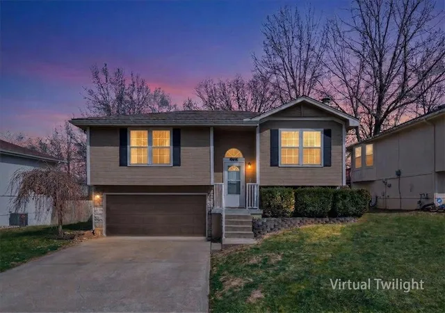 Photo 2 of Sale Pending at 1723 S Whitney Dr, Independence, MO 64057 | MLS# 2610742 | Listing updated on 2026-04-06