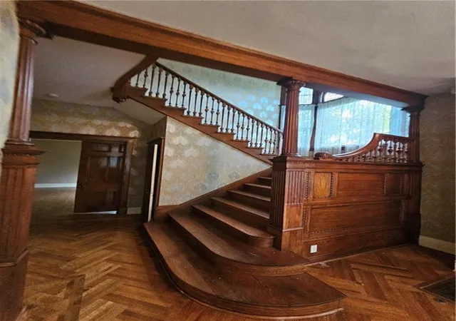 5th image of 409 N Esplanade St, Leavenworth, KS 66048 | MLS# 2610789
